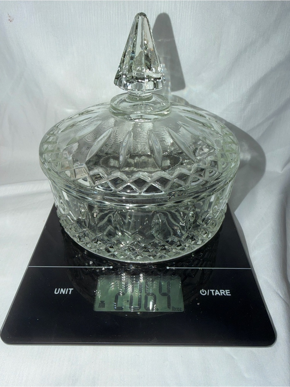 Vintage Clear Pressed Glass Lidded Candy Dish - Diamond & Starburst Pattern - Picture 6 of 8